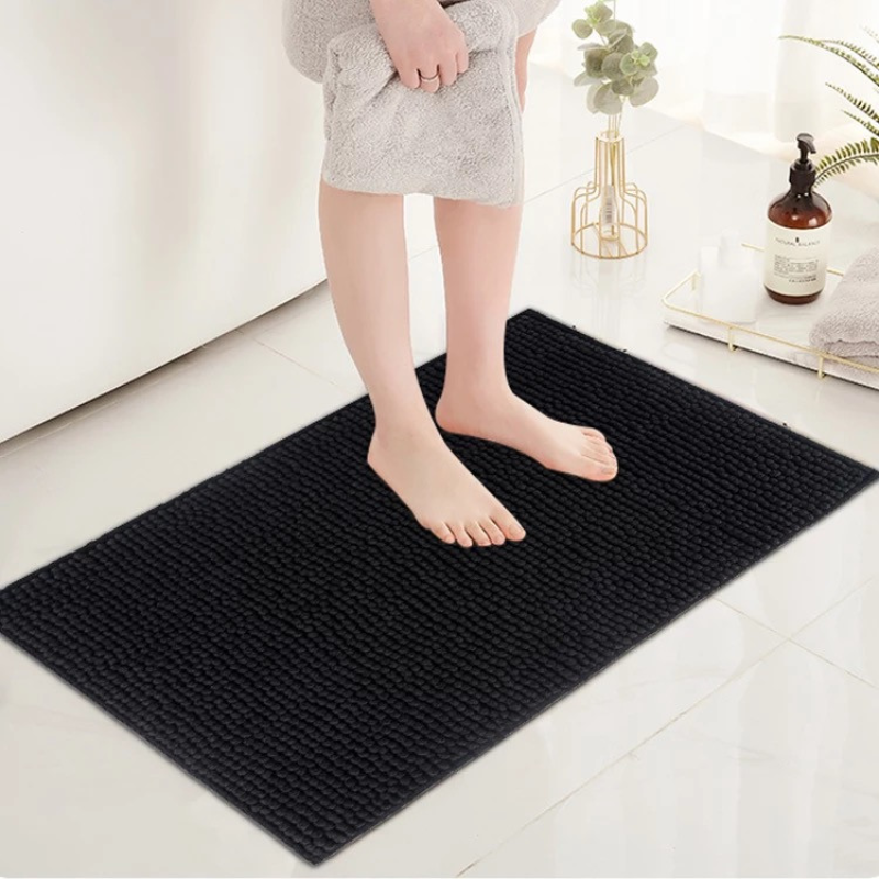 Килимок для ванни та душу Bathlux довгий м“який ворс прогумований, нековзкий Чорний