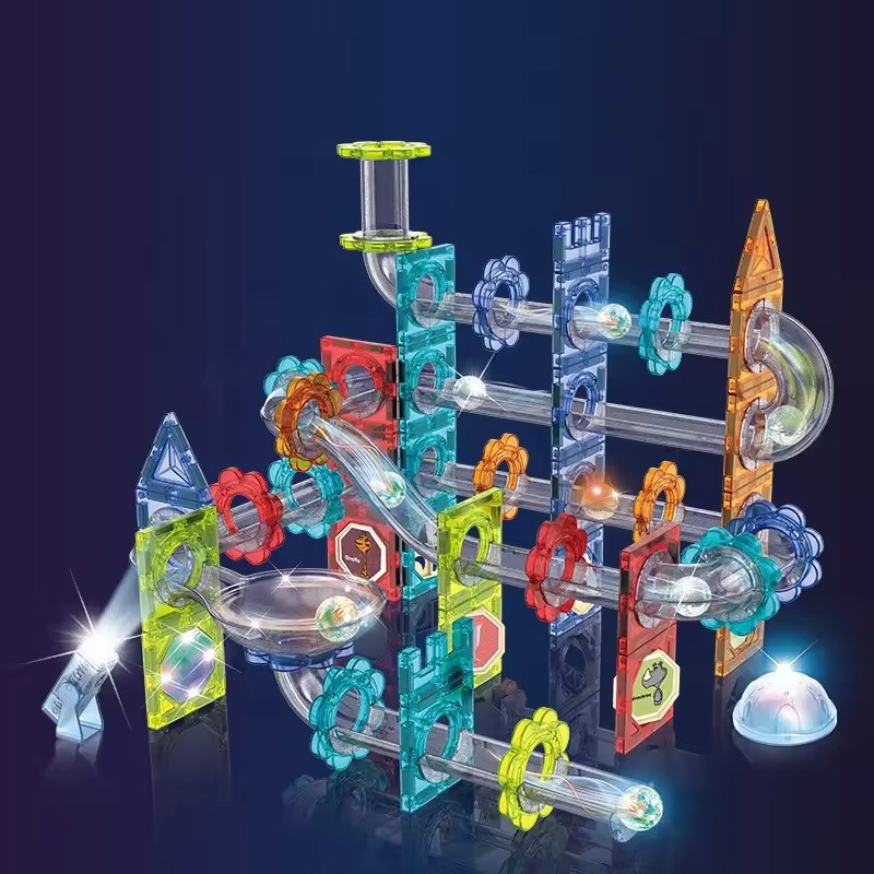 Конструктор магнітний зі світло-звуковими ефектами на 120 деталей