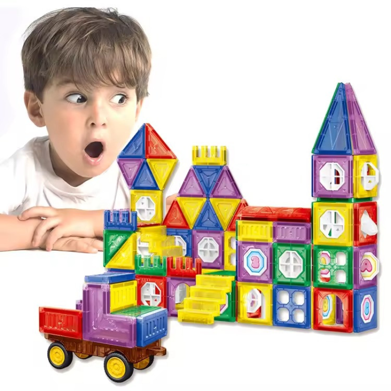 Конструктор магнітний для хлопчиків і дівчаток різнокольоровий на 110 деталей