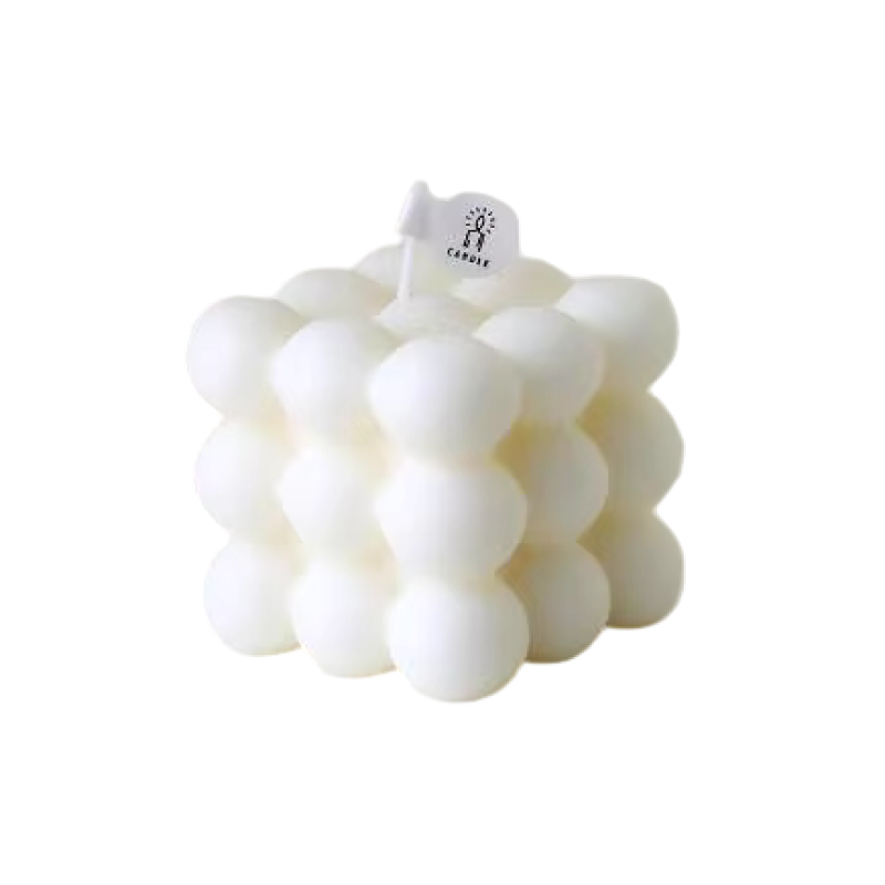 Свічка у формі бульбашковий куб у білому кольорі