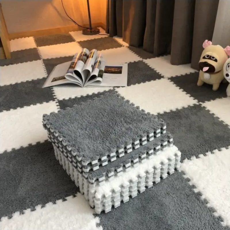 Килимок-пазл плюшевий, термокилимок, мат дитячий теплий 90*120см, 12 пазлів, 2 кольори білий/сірий