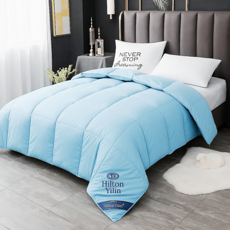 Ковдра двоспальна блакитна Hilton 200×230 см. Готельна для дому та готелів 2кг, силіконовий наповнювач