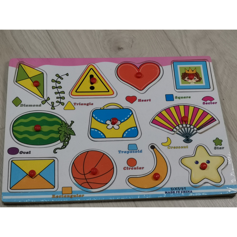 Дерев“яна іграшка Рамка-вкладиш Фігури