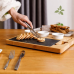 Дошка для сиру і закусок бамбукова з ножем і соусниками, менажниця дерев“яна для нарізки 34×24×2.5 см
